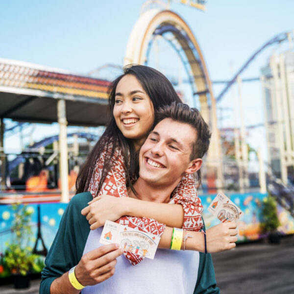 GenZ Couple in a theme park